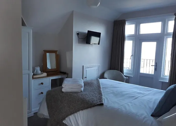 B&B a AEGON International