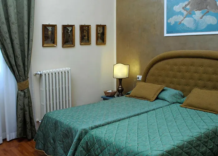 Bed and Breakfast Relais Dante E Beatrice Firenze
