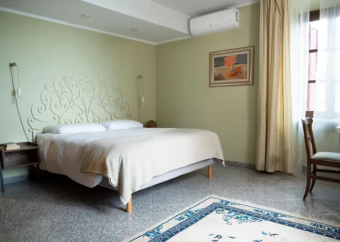 Bed and Breakfast L'Aromatario Neive