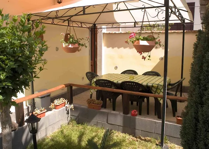 Bed and Breakfast I Colori Del Sole Fiumefreddo di Sicilia