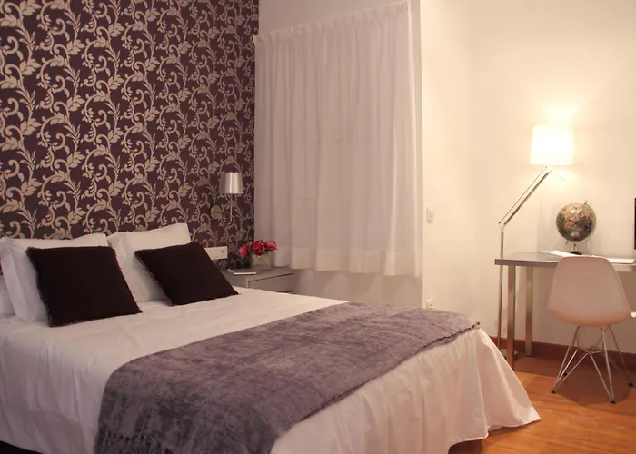 7 Moons B&B Valenza
