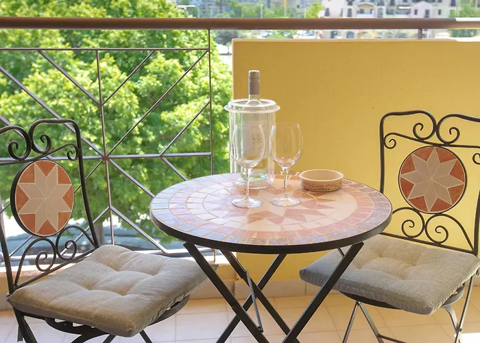 Bed and Breakfast Giardini e Mare Quartu SantʼElena