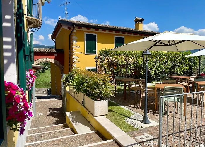 Relais Fontana Rosa B&B Wellness Caprino Veronese