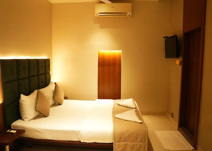 Rama Krishna Hotel Bombay