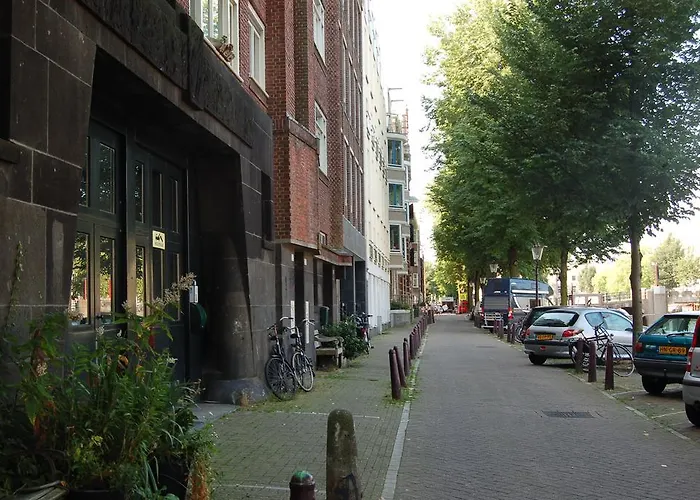Bed and Breakfast Amsterdam House Of Arts & Crafts