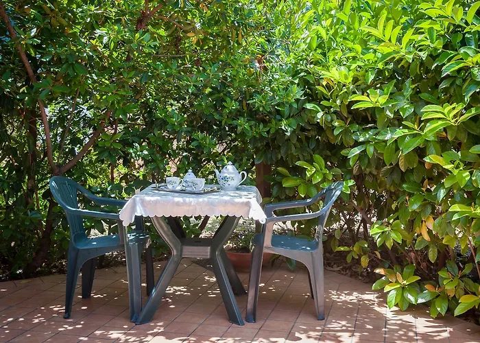 Bed and Breakfast Il Melograno Pollica